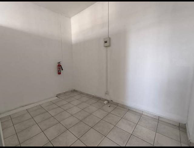 BUSINESS PROPERTY TO RENT IN SUNFORD